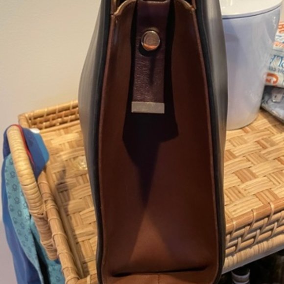 Leather handbag - Picture 4 of 5